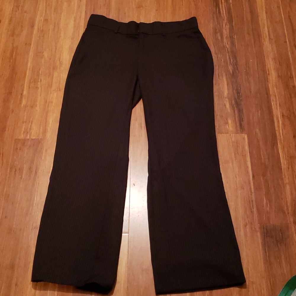 Dockers pin stripped pants - 10M